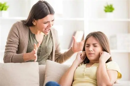孩子叛逆不听话，父母怎么管教？